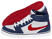 Nike Ruckus Mid