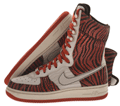 Nike WMNS AIR Force 1 SPRM 6 IN 07
Kolor: Pomara�czowy / Br�zowy / Be�owy
