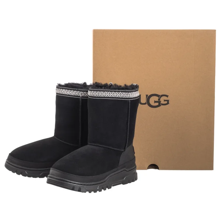 Śniegowce UGG Kids Classic Short Trailgazer 1157694K BLK – zdjęcie 7