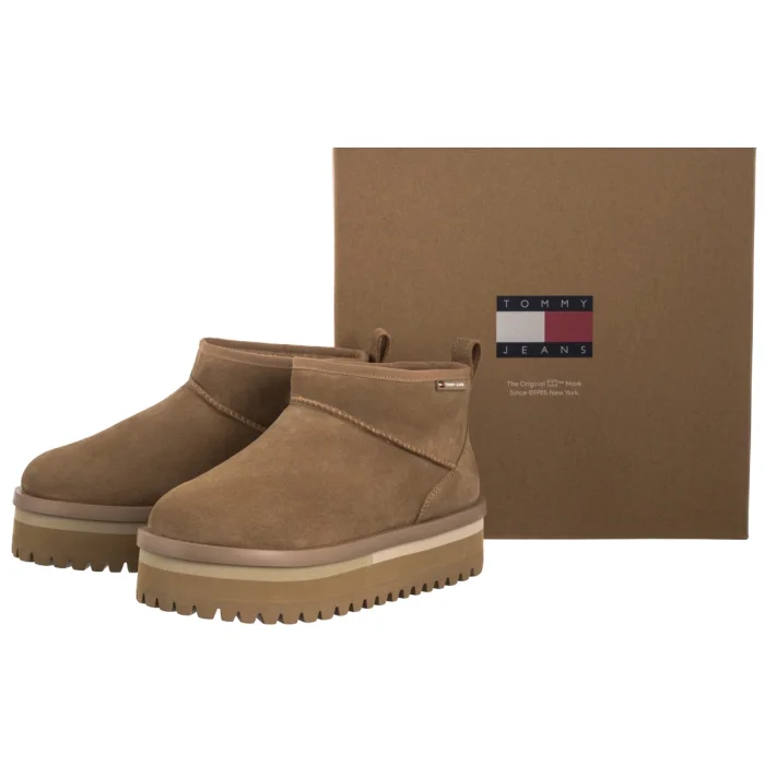 Śniegowce Tommy Hilfiger TJW Flatform Snow Boot Suede Bronze Twist EN0EN02841 RBH – zdjęcie 6
