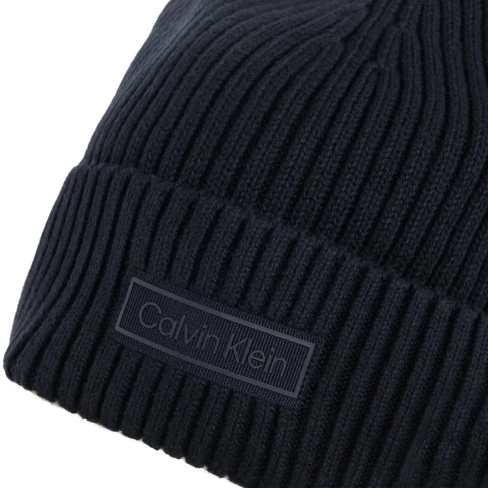 Czapka Calvin Klein Patch Chunky Rib Cotton Beanie Dark Sapphire LV04D8053G CEF – zdjęcie 3