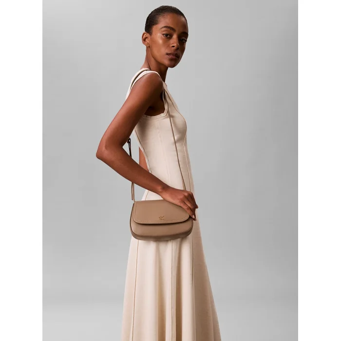 Torebka Calvin Klein CK Flap Camera Bag LV04F3421G VFU – zdjęcie 2