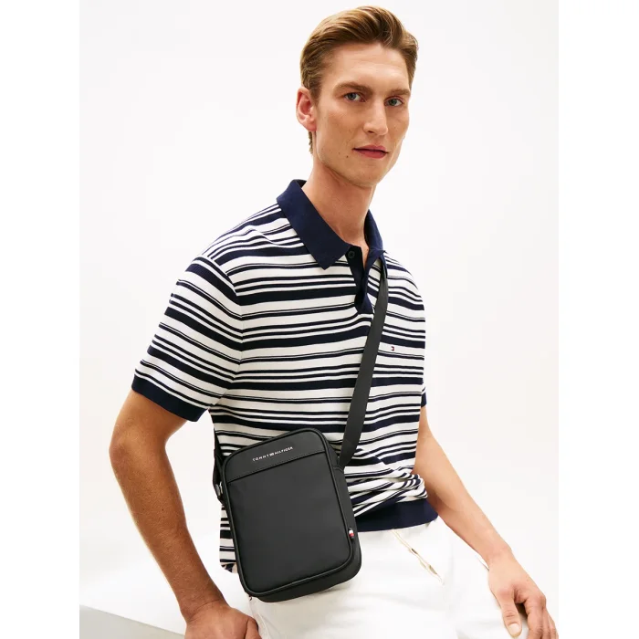 Torebka Reporterka Tommy Hilfiger Th Repreve Mini Reporter AM0AM14150 BDS – zdjęcie 2