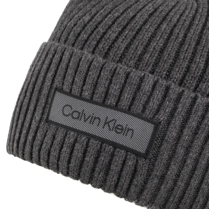 Czapka Calvin Klein Patch Chunky Rib Cotton Beanie Charcoal Grey Heather LV04D8053G P7H – zdjęcie 3