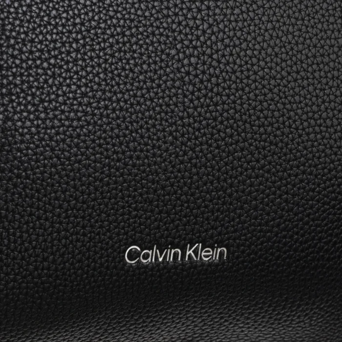 Torebka Szopperka Calvin Klein Webbing Adj Strap Tote Black LV04F3644G UB1  – zdjęcie 4