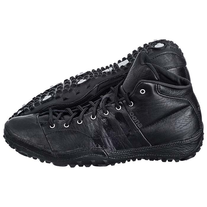 adidas roona mid