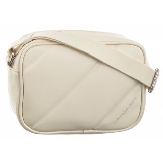 Torebka Listonoszka Calvin Klein Quilted Camera Bag 18 Papyrus K60K611821 YAN