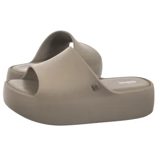 Klapki Melissa Free Platform Slide AD 35859/BJ961 Dark Beige