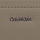 Torebka Calvin Klein CK Must Convertible Camera Bag Crockery K60K612901 W75 - małe zdjęcie
